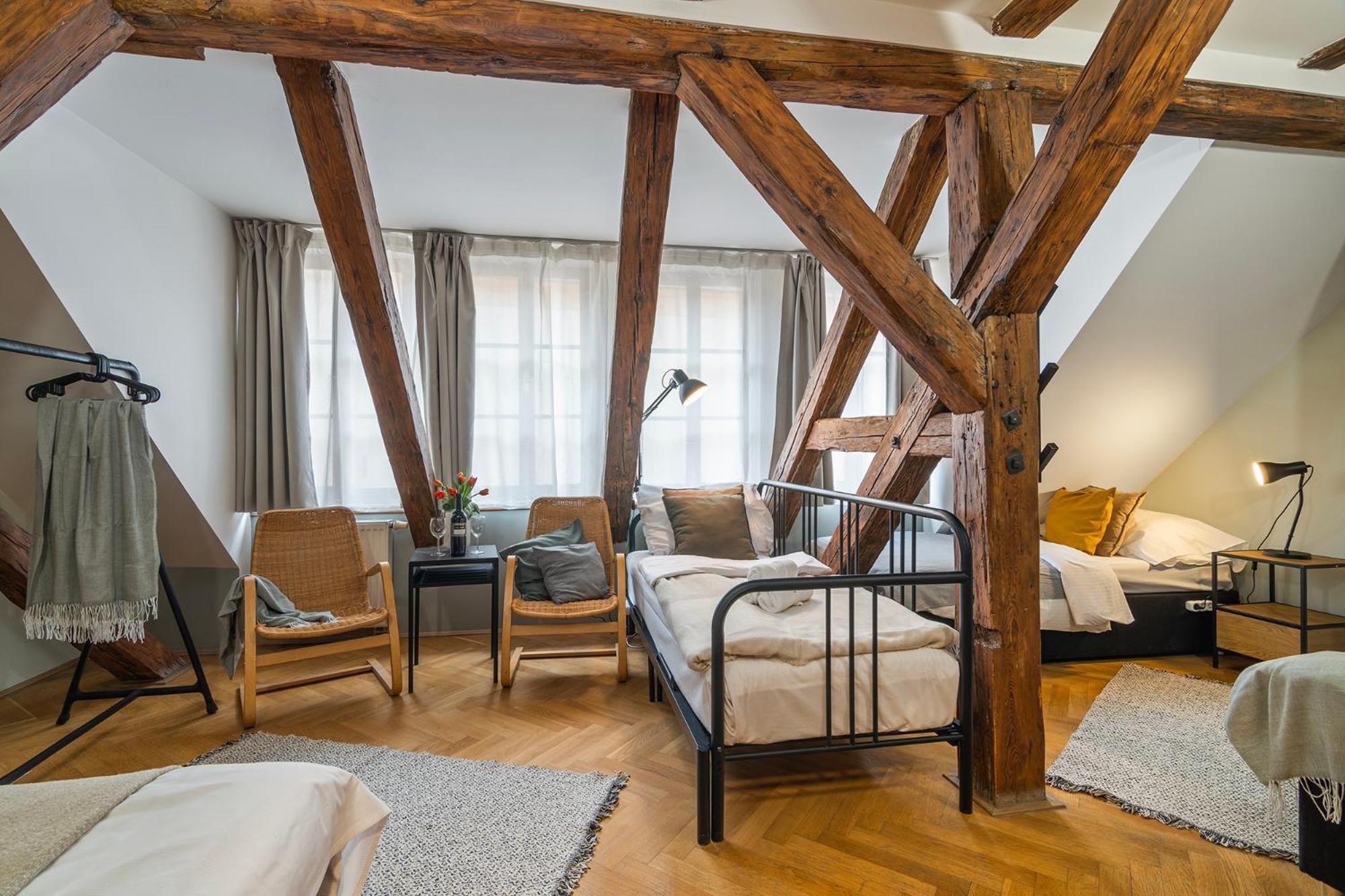 Charles Bridge Historical Apts By Michal&Friends Prag Dış mekan fotoğraf